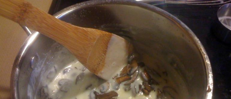 Блюда из курицы с грибами в сметанном соусе Куриная грудка сметана грибы рецепт